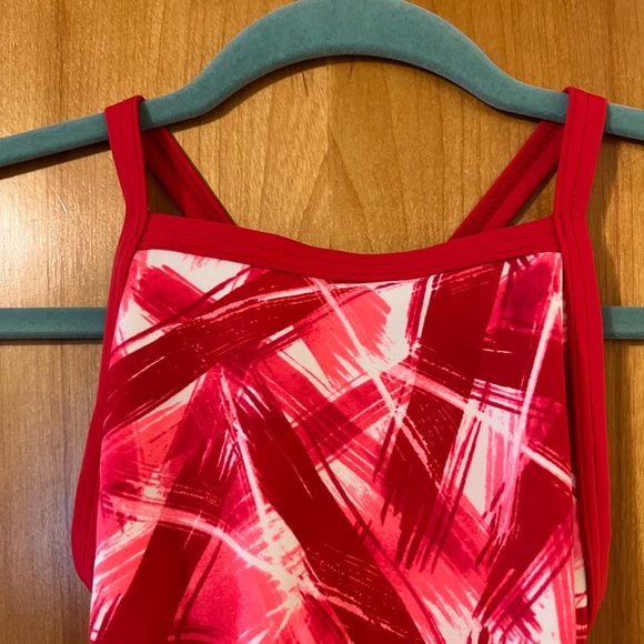 Dolfin Competition Swim Suit Abstract Red Swimsuit Girls Juniors Size 22 NWT - Picture 2 of 9